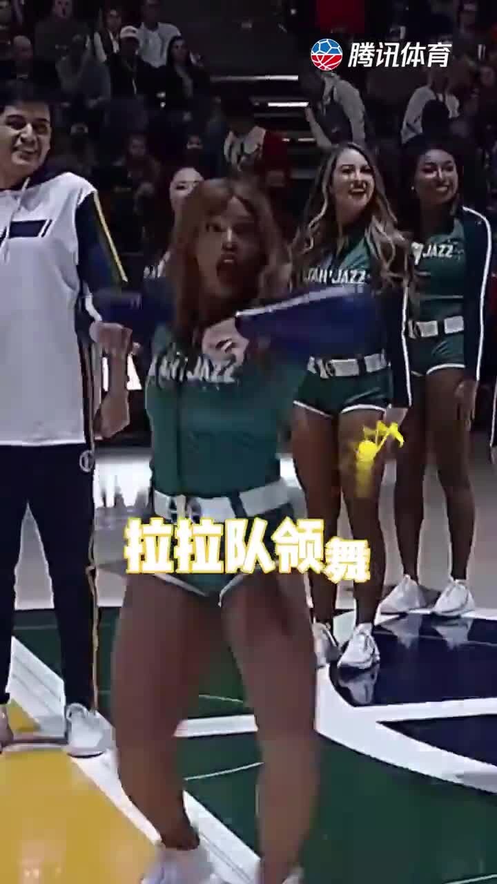 感人一幕！爵士啦啦队小姐姐一直跳错舞蹈，原因竟是这...🤭