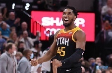 【直播吧评选】2月26日NBA最佳球员